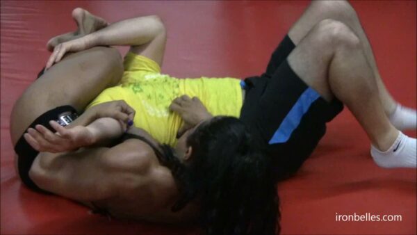 IB - Kashma's MMA Cage Fight - Image 3